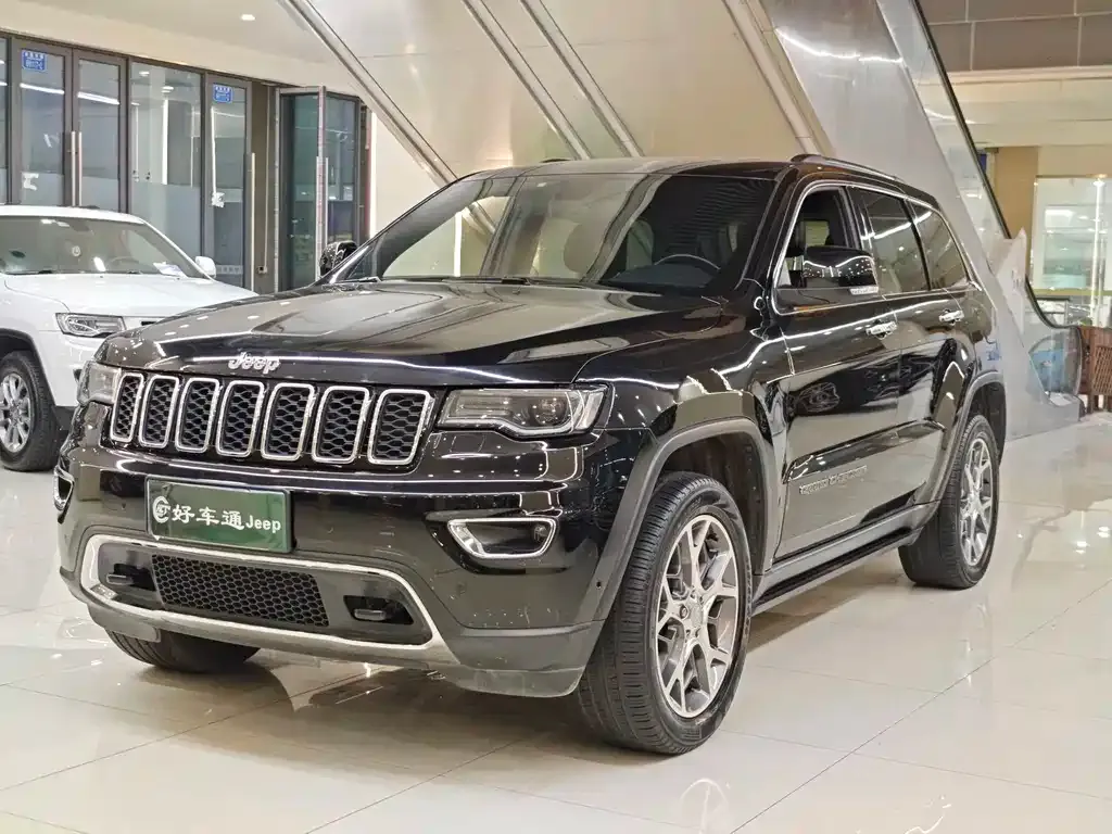 Jeep Grand Cherokee (Import) — фото 1