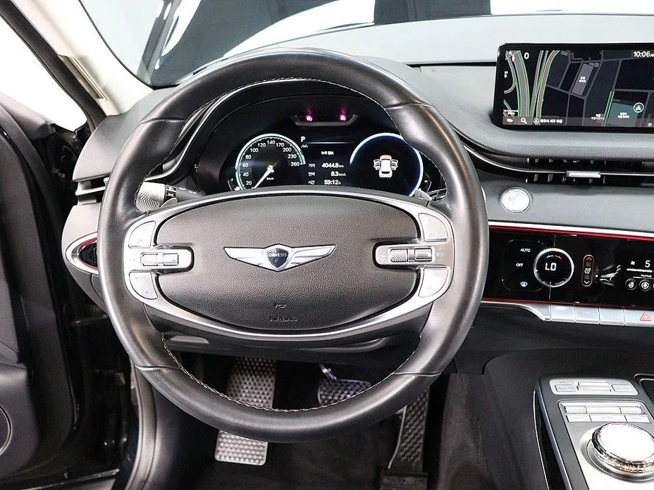 Genesis GV70 — фото 10
