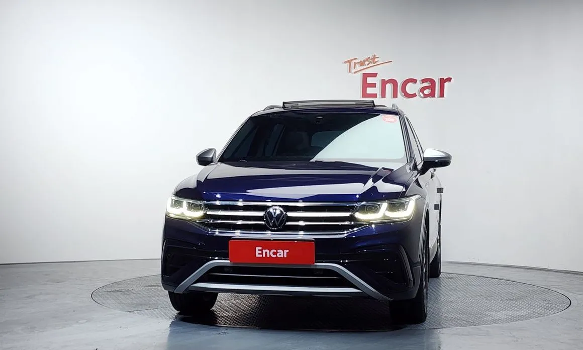 Volkswagen Tiguan — фото 4