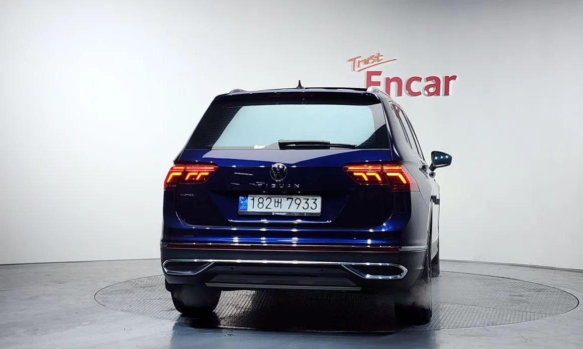 Volkswagen Tiguan — фото 5