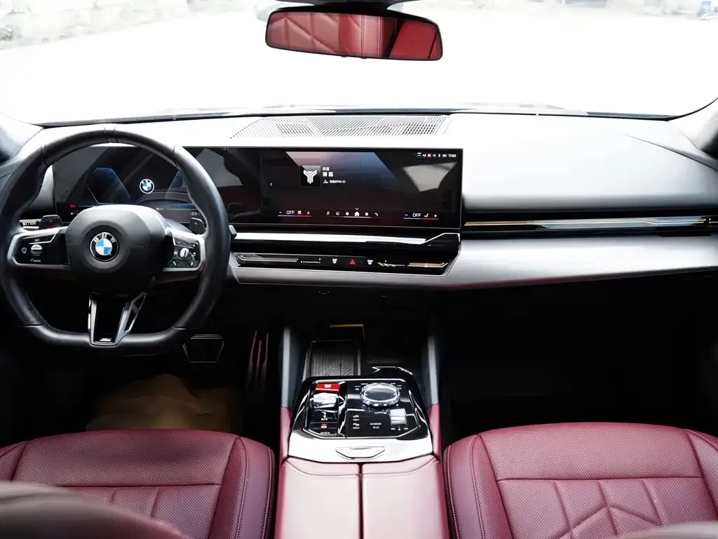 BMW 5 Series — фото 10