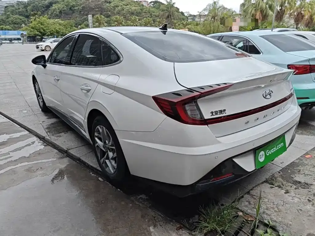 Hyundai Sonata — фото 7