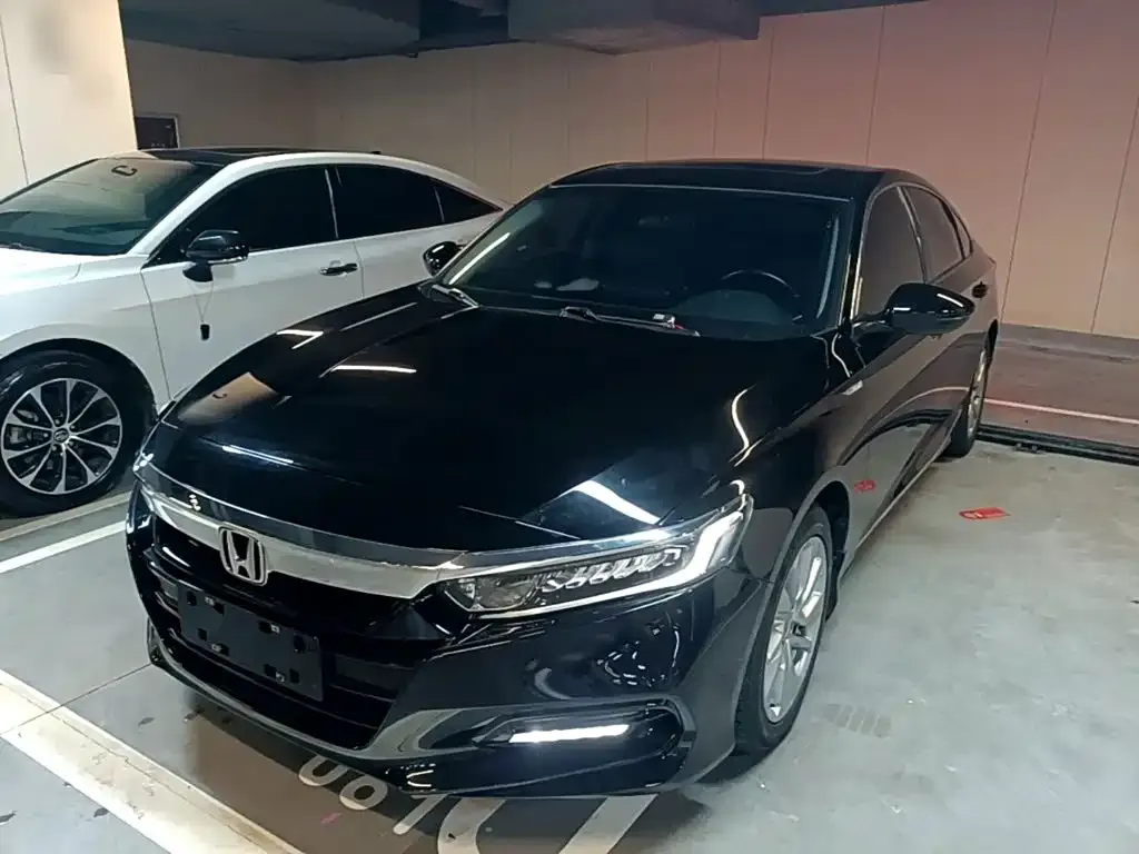 Honda Accord — фото 5