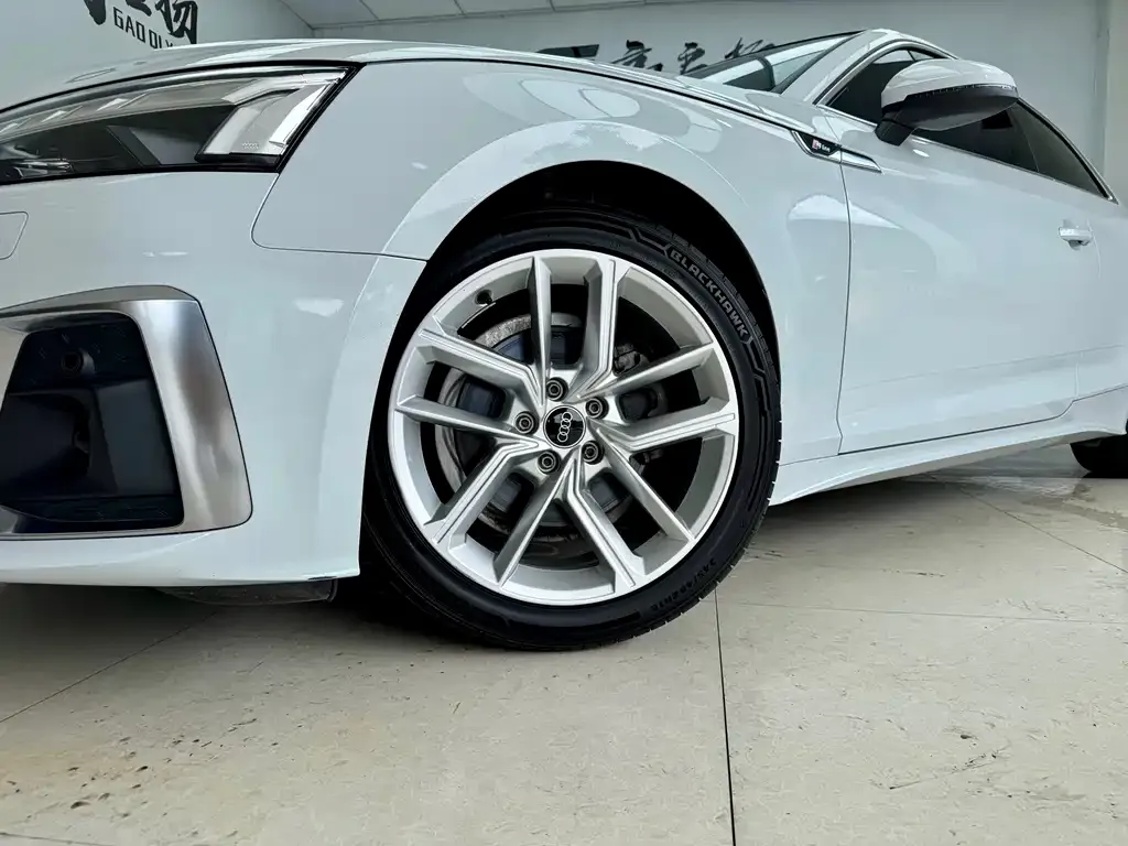 Audi A5 (Import) — фото 2