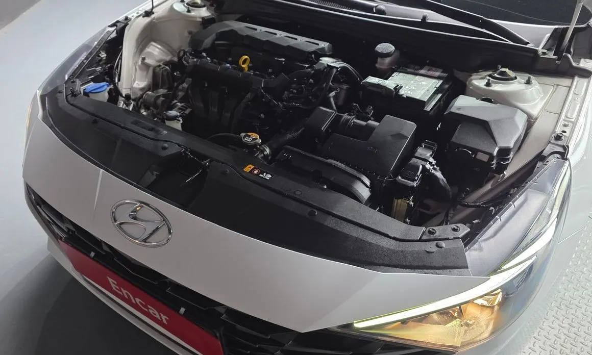 Hyundai AVANTE — фото 9