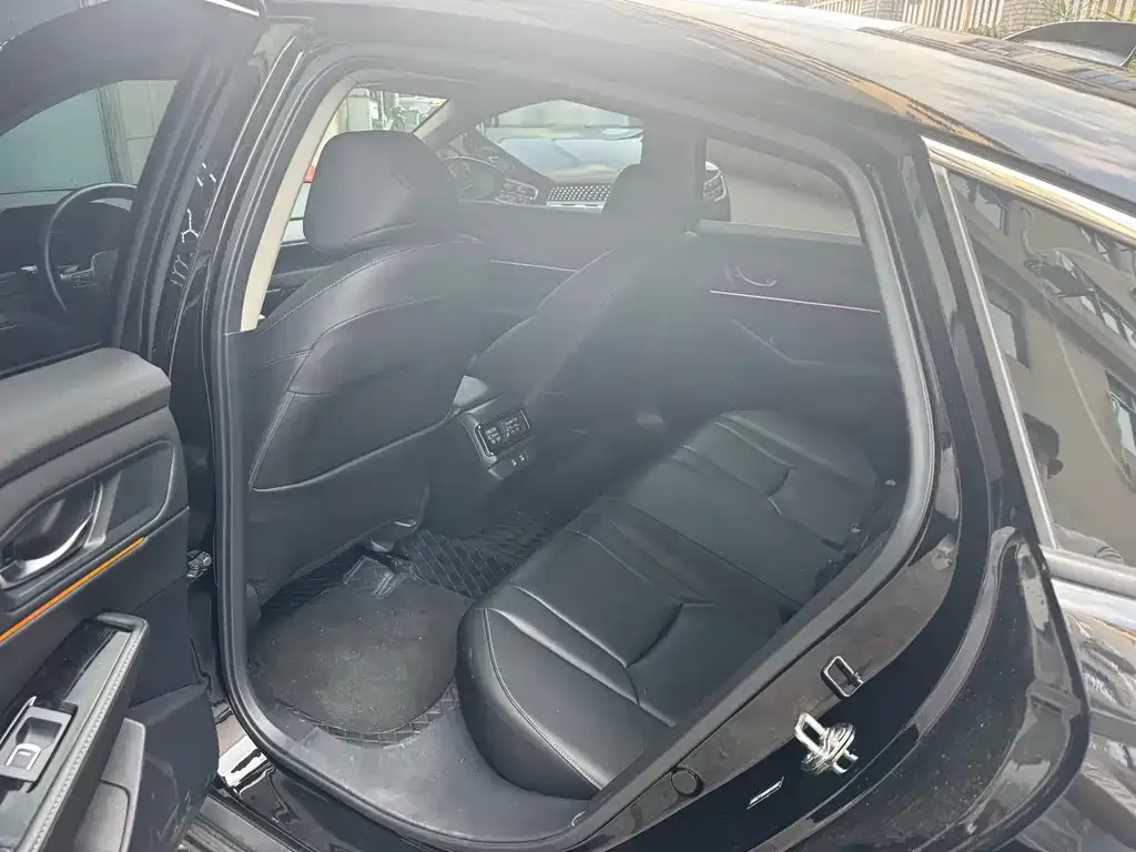 Honda Accord — фото 4