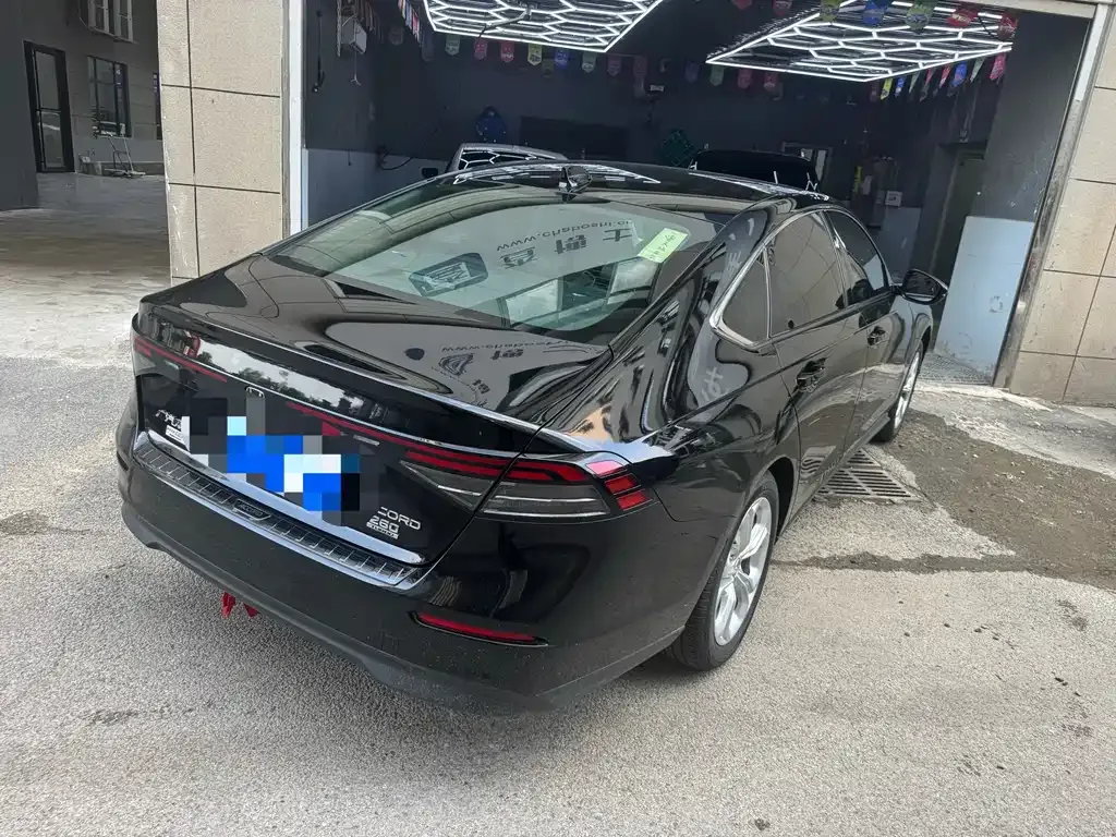 Honda Accord — фото 5