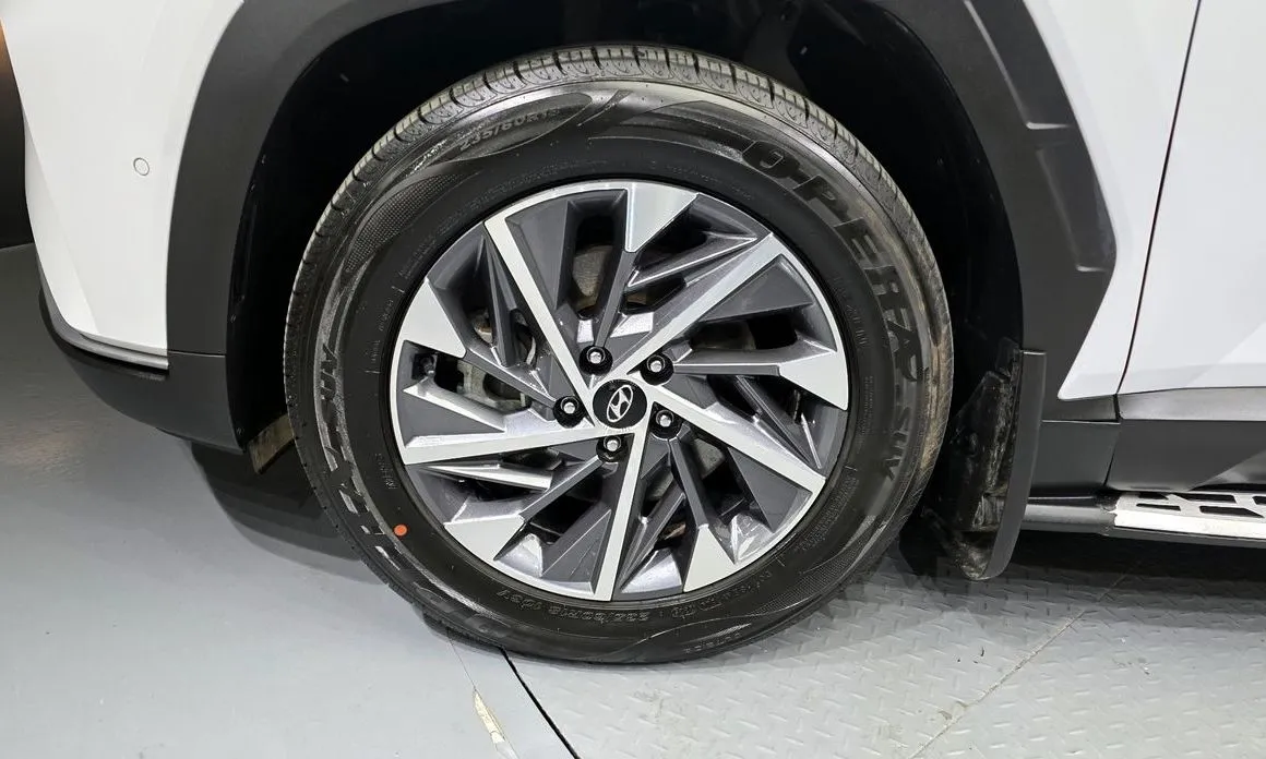 Hyundai Tucson — фото 10