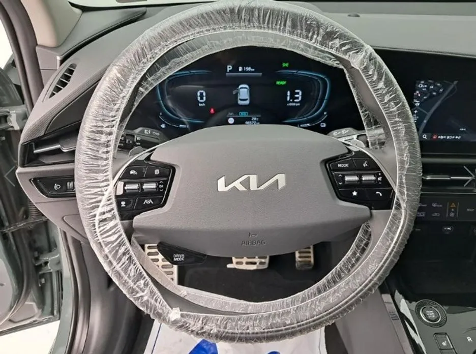 Kia Niro — фото 10