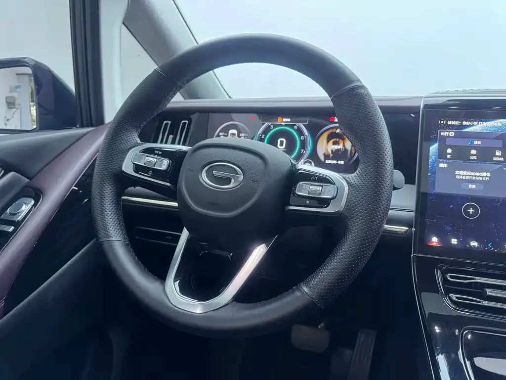 GAC Motor Trumpchi M8 — фото 8