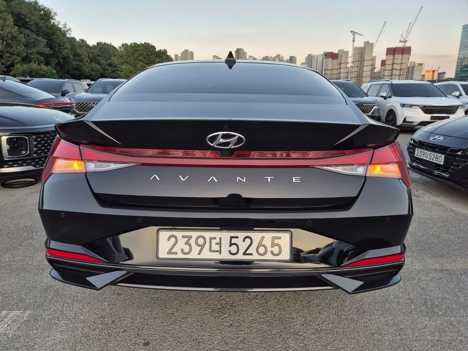 Hyundai AVANTE — фото 8