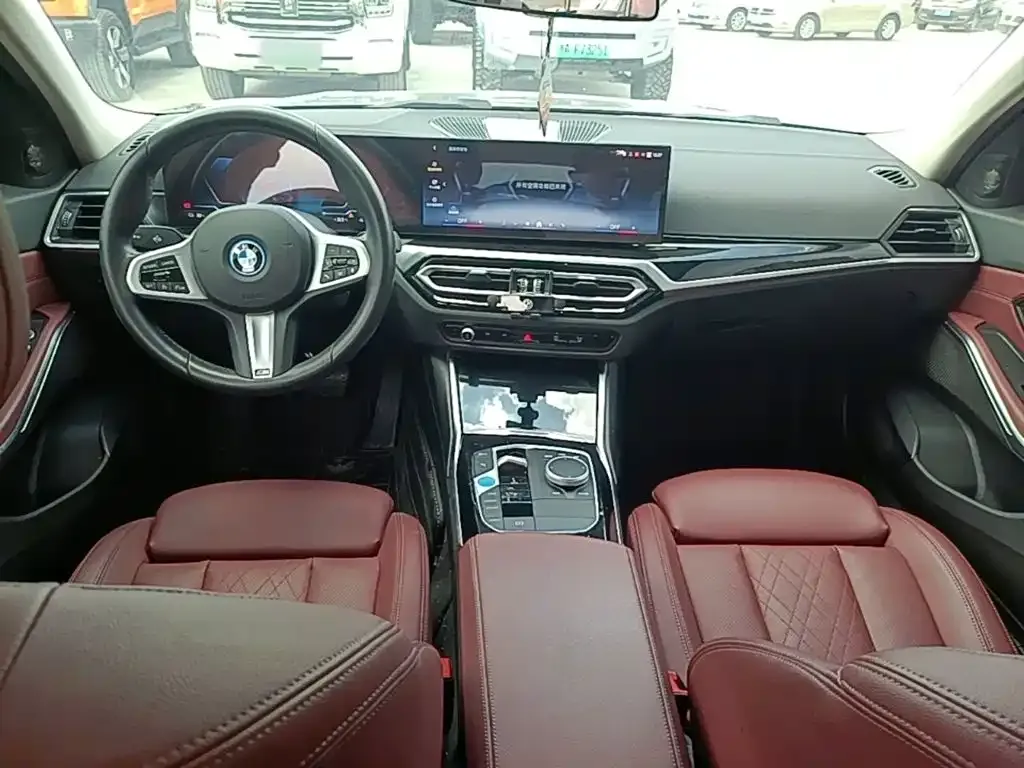 BMW i3 — фото 10
