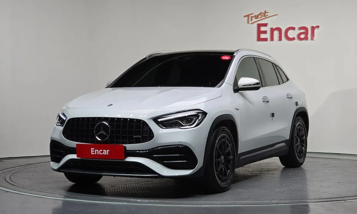 Mercedes-Benz GLA-Class — фото 1