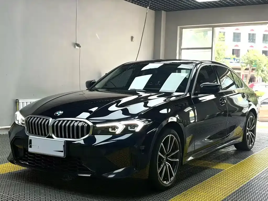BMW 3 Series — фото 1