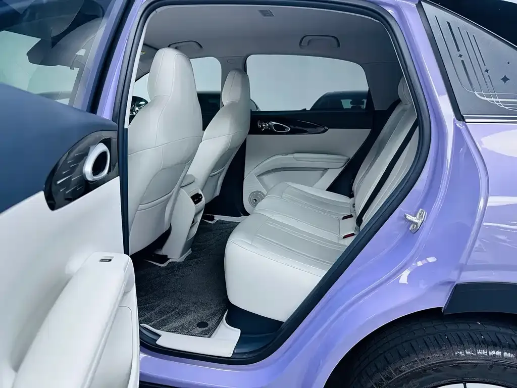 Geely Starburst — фото 3