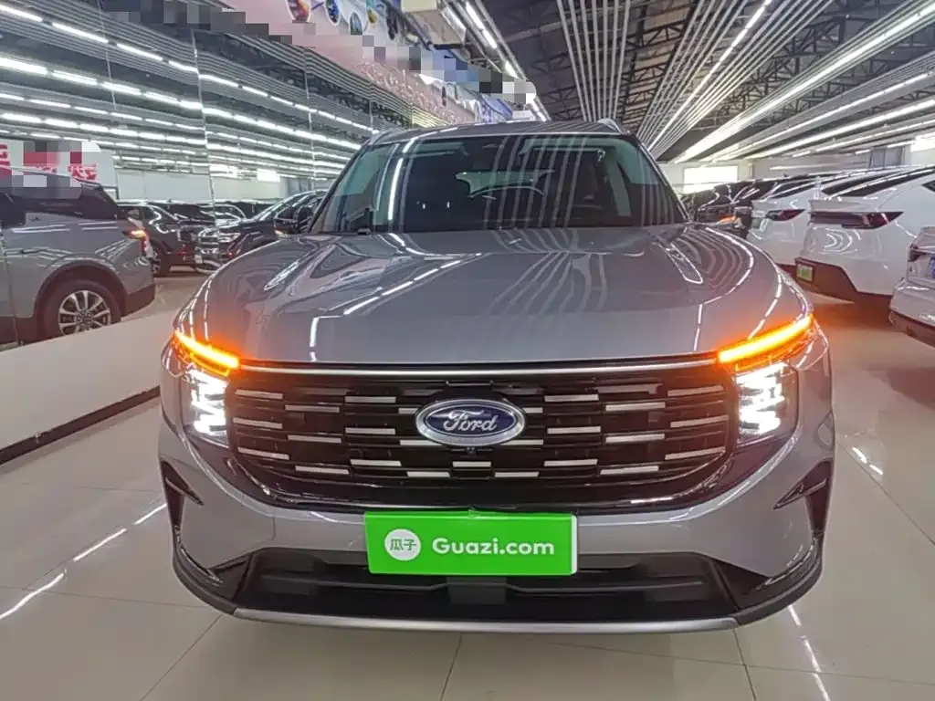 Ford Edge — фото 9