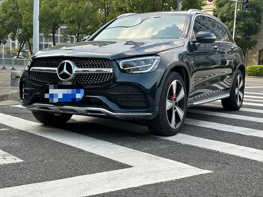 Mercedes-Benz GLC — фото 1