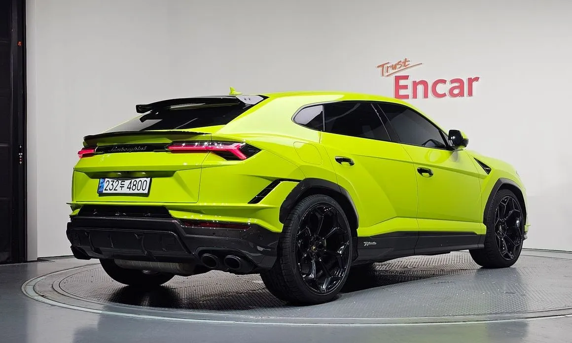 Lamborghini Urus — фото 5