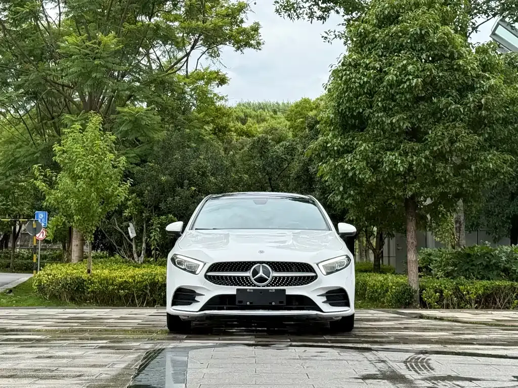 Mercedes-Benz A-Class — фото 7