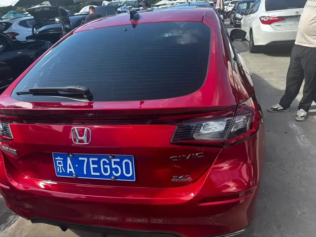 Honda Civic — фото 7