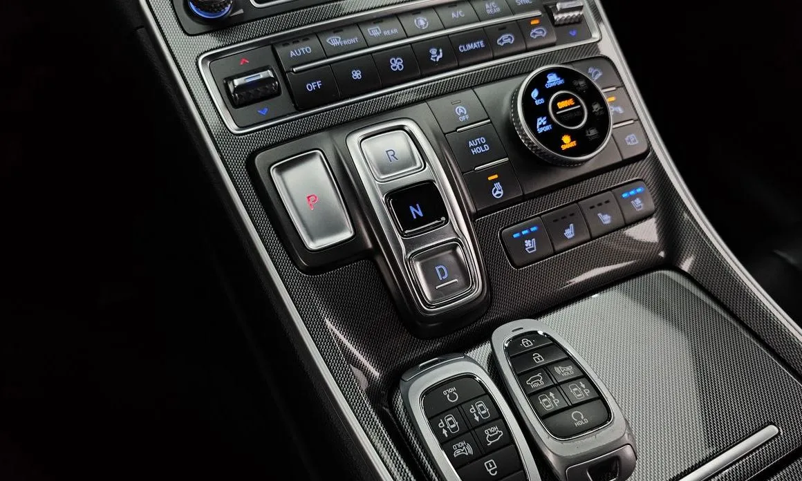 Hyundai Santafe — фото 4