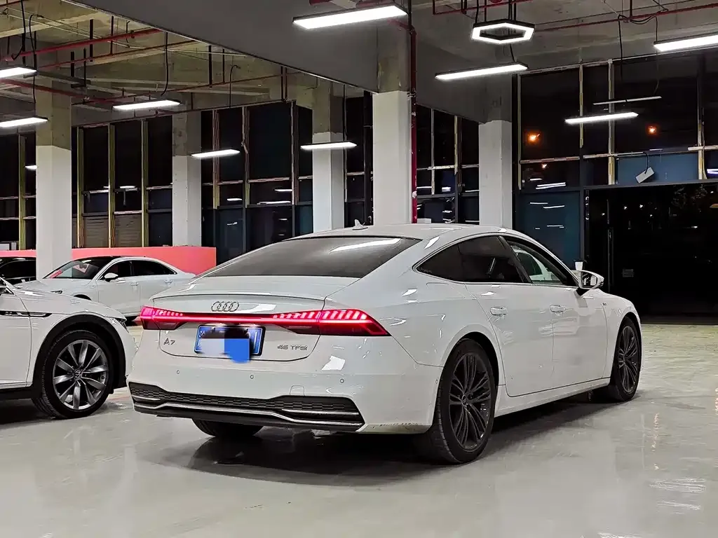 Audi A7 — фото 6