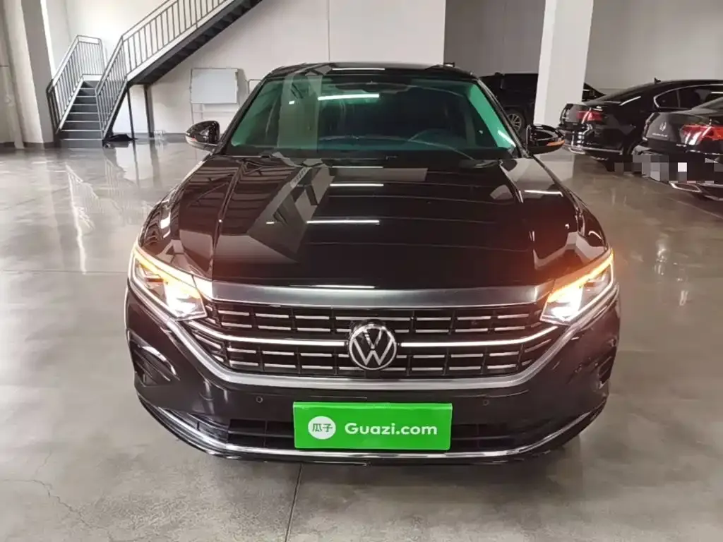 Volkswagen Passat — фото 6