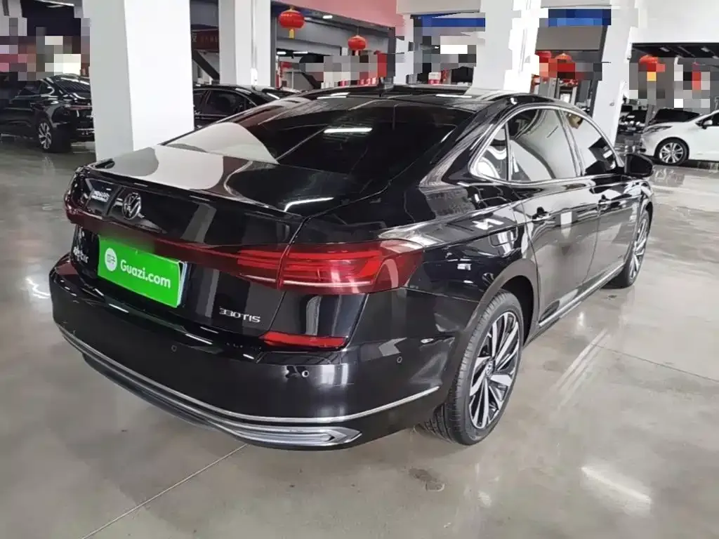 Volkswagen Passat — фото 2