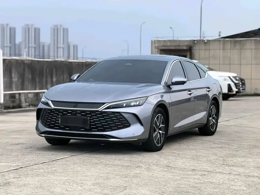 BYD Qin L — фото 1