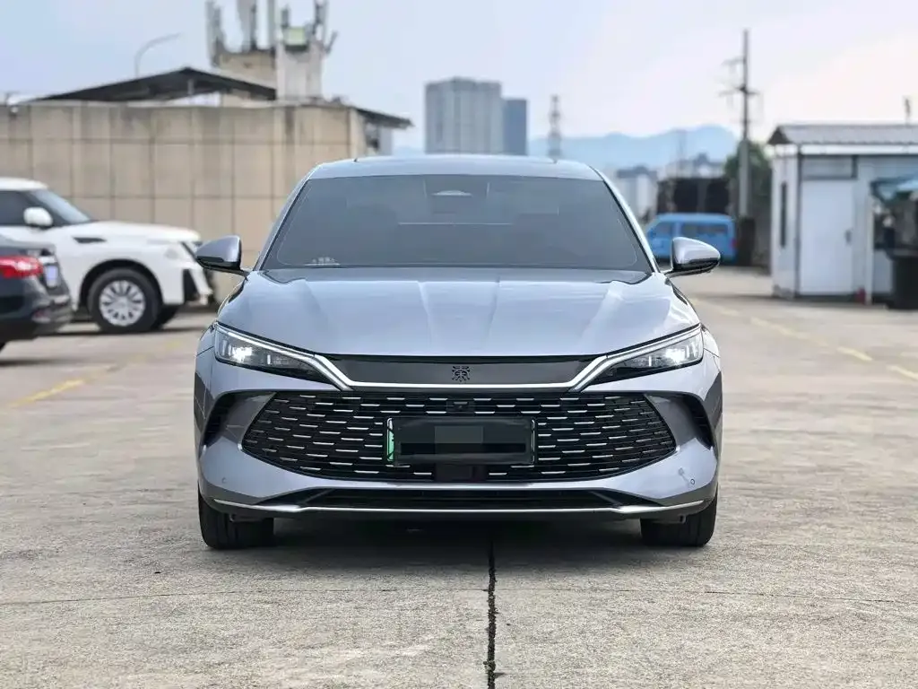 BYD Qin L — фото 4