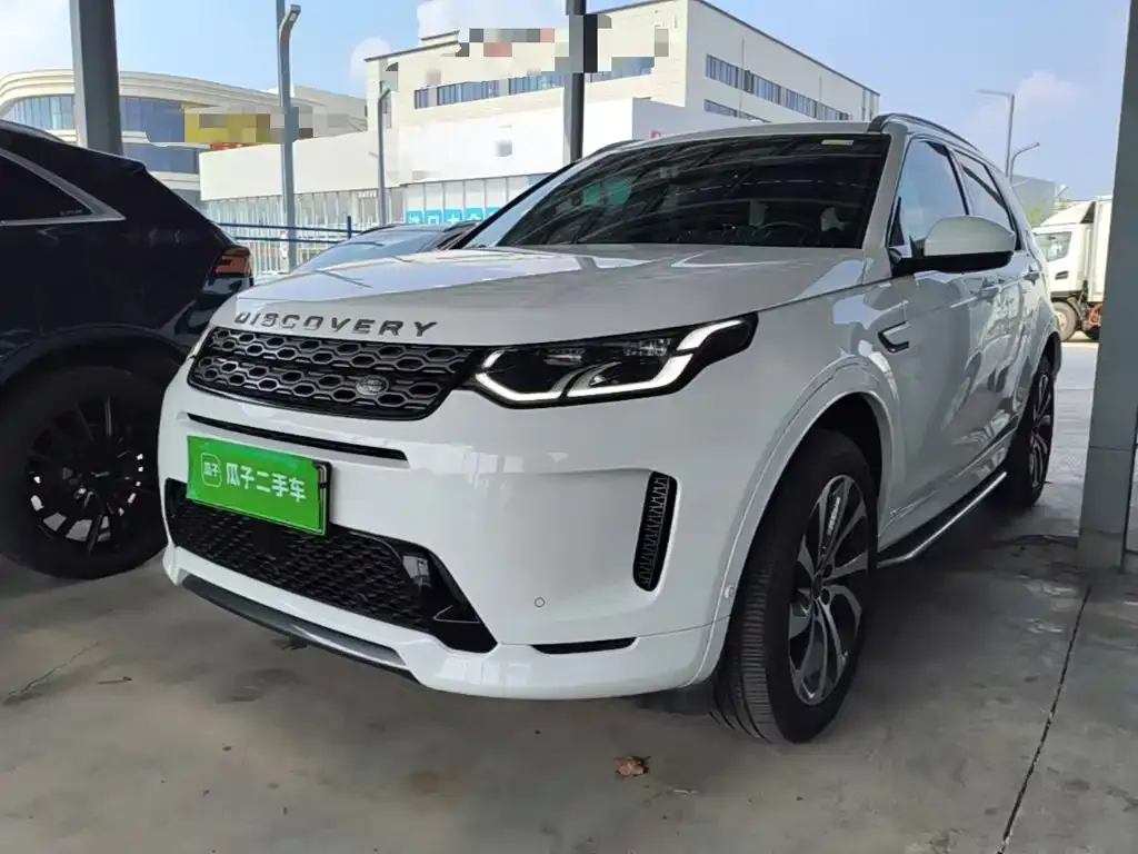Land Rover Discovery Sport Hybrid — фото 1