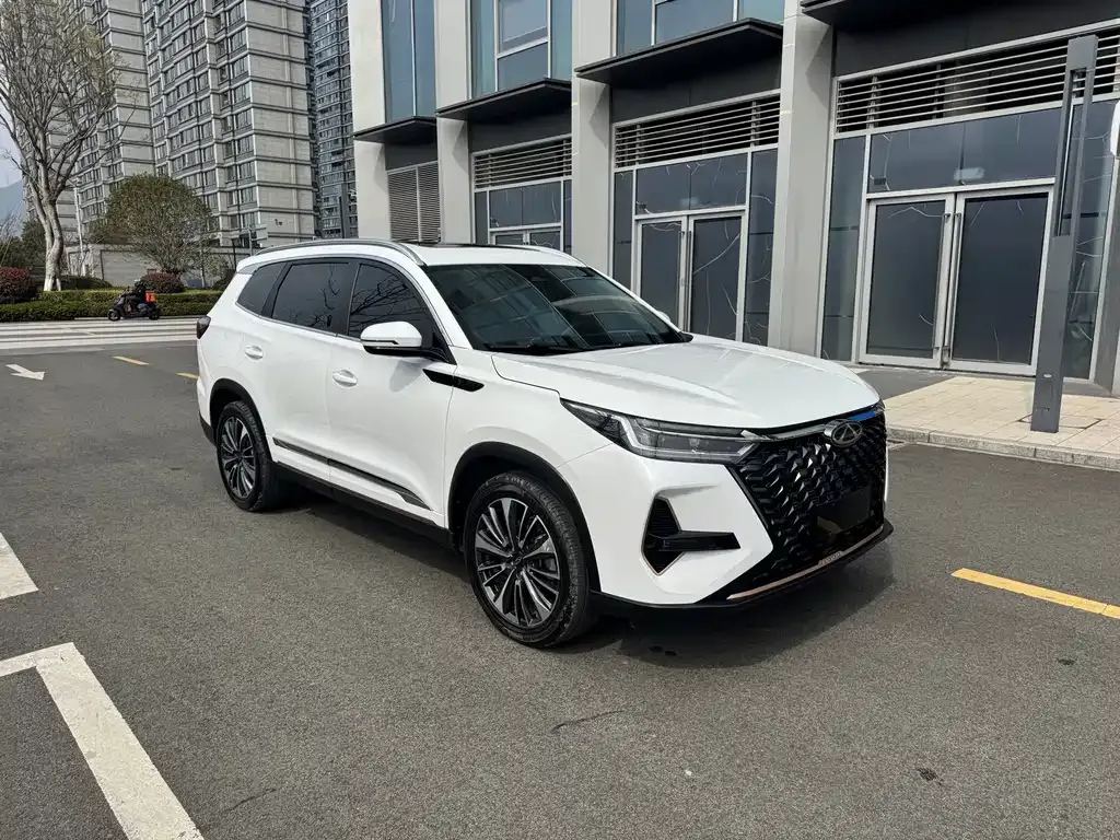 Chery Tiggo 8 PRO — фото 10