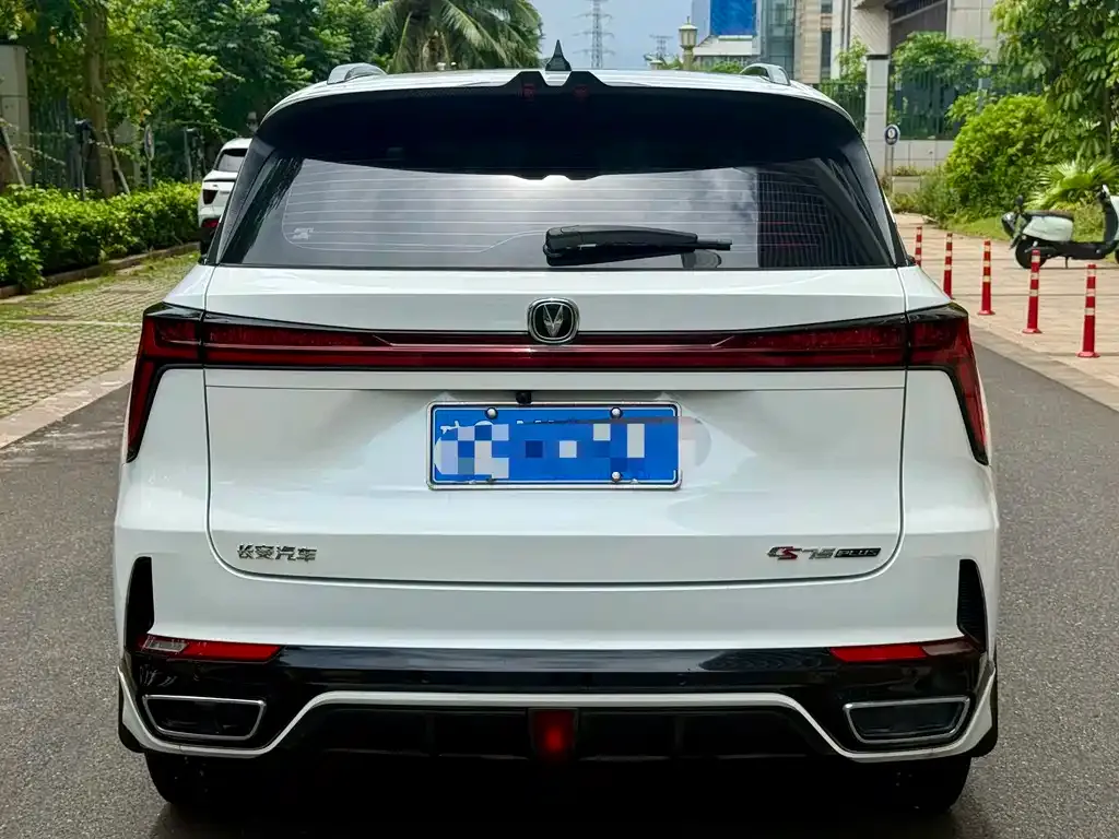 Changan CS75PLUS — фото 2