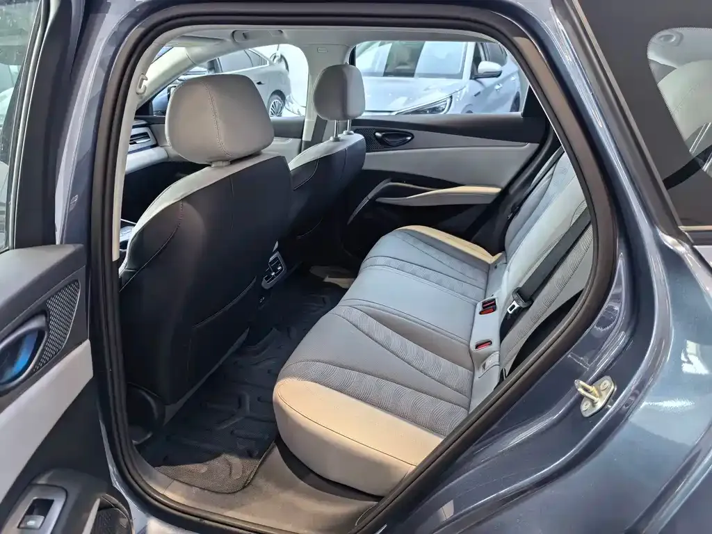BYD Seal 06 DM-i Touring Edition — фото 4
