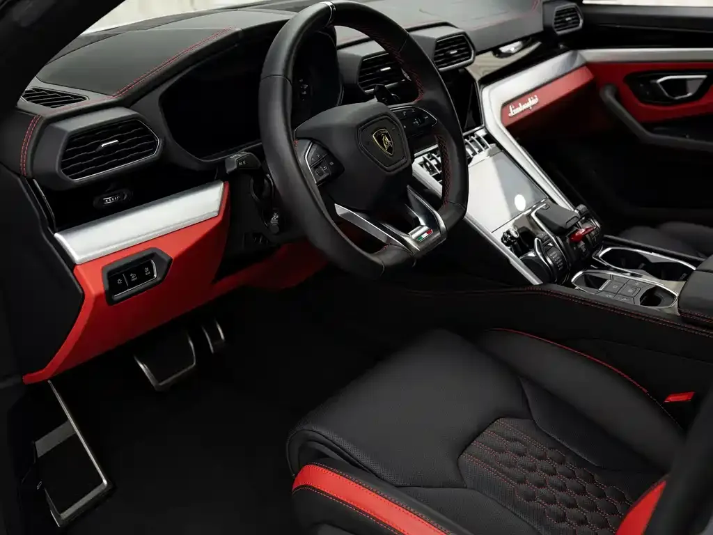 Lamborghini Urus — фото 8