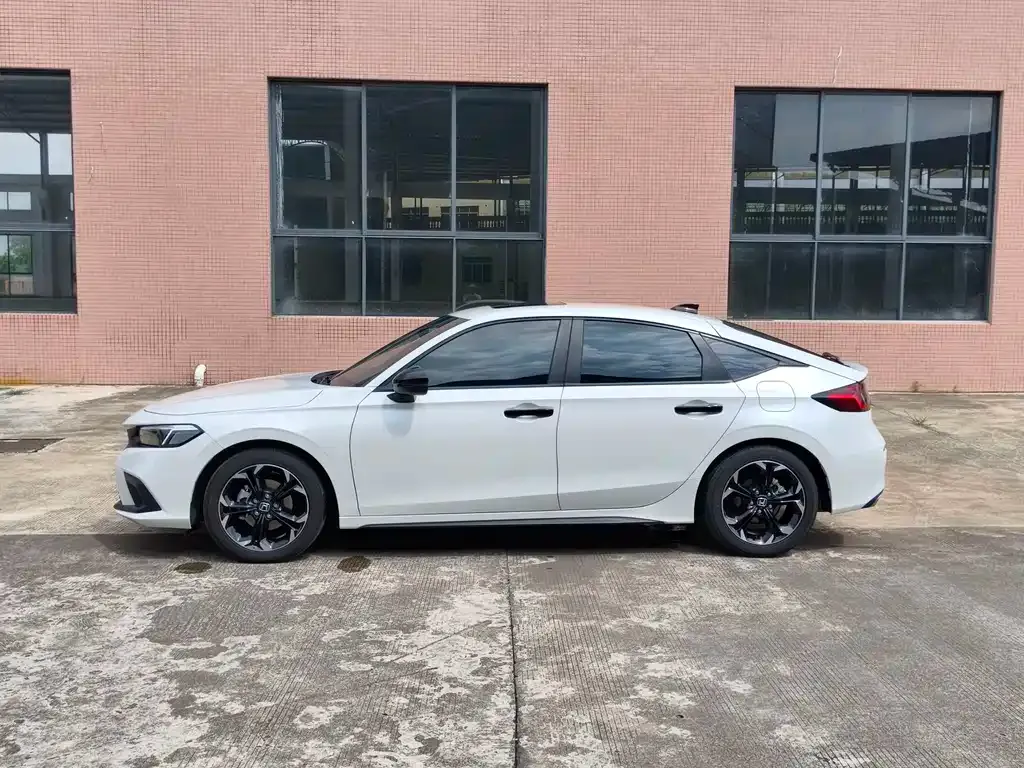 Honda Civic — фото 5