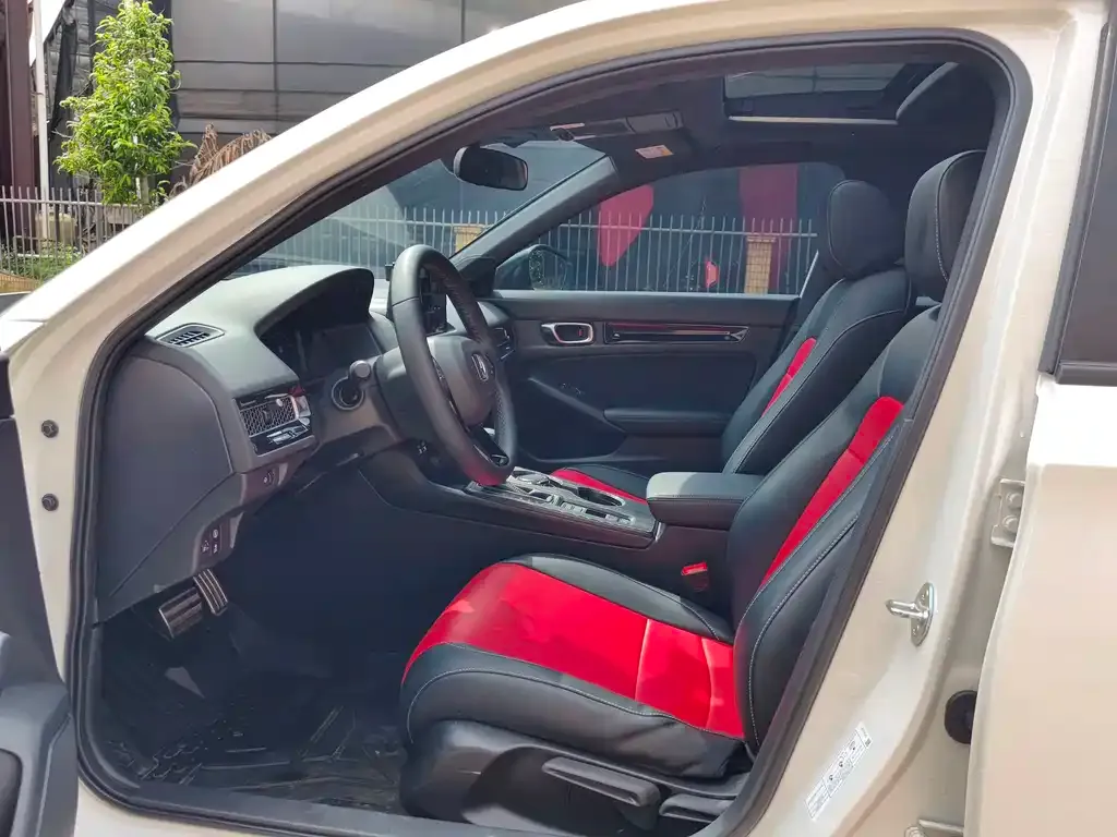 Honda Civic — фото 3