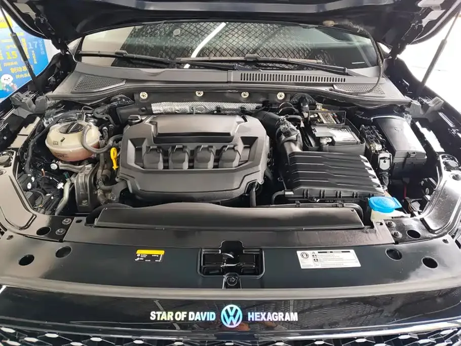 Volkswagen Passat — фото 10