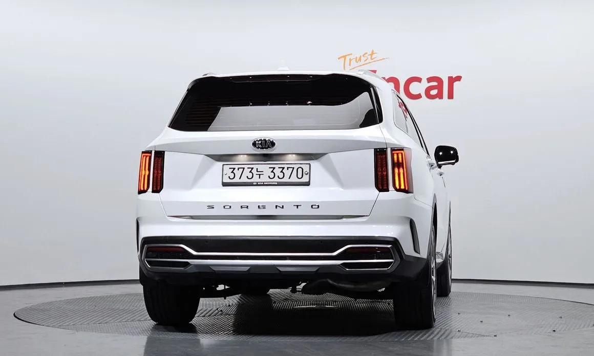 Kia Sorento — фото 3