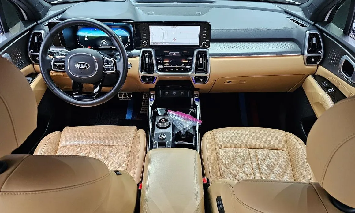 Kia Sorento — фото 9