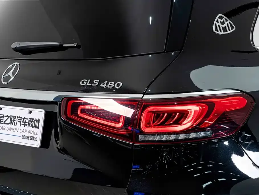 Mercedes-Benz GLS — фото 6