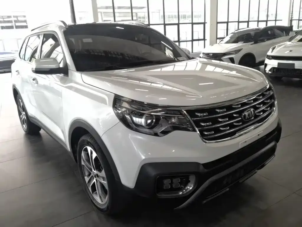 Kia Sportage — фото 7