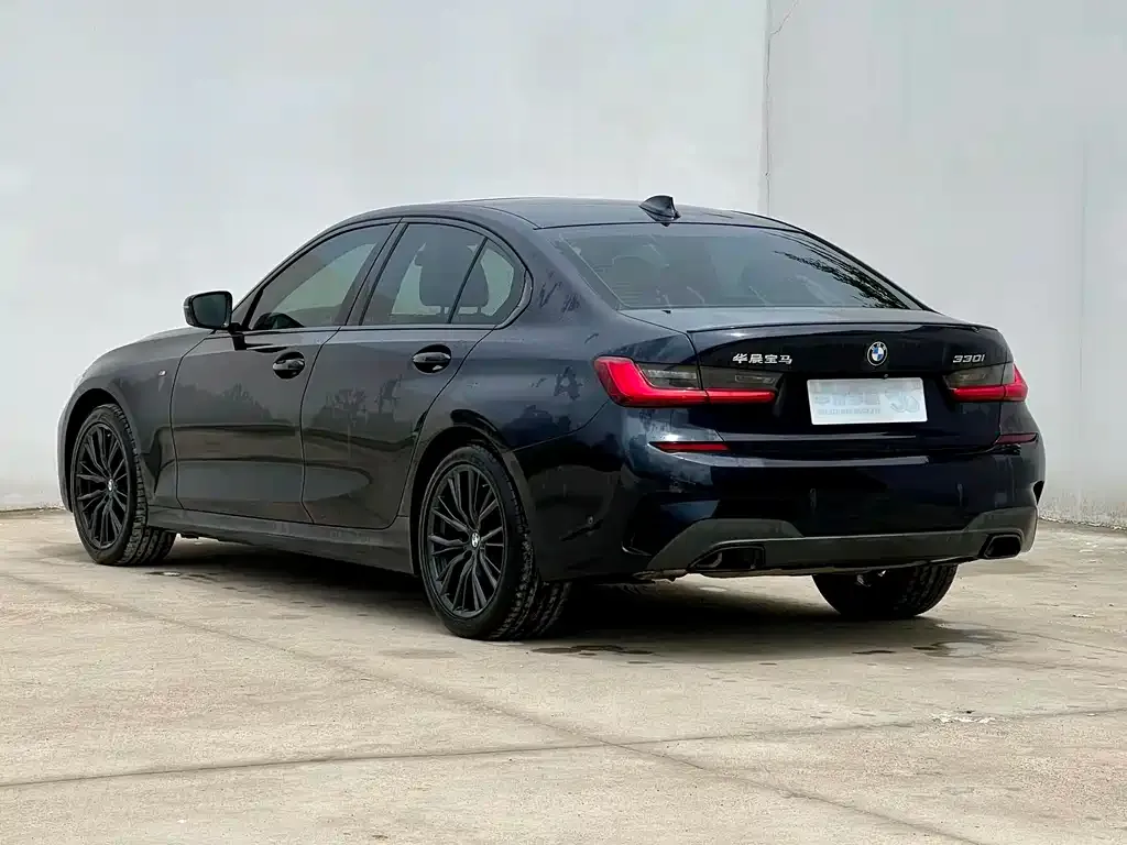 BMW 3 Series — фото 10