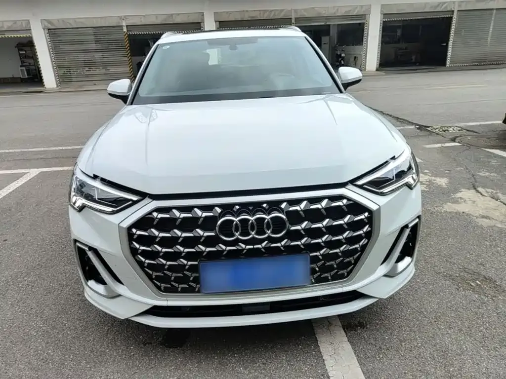 Audi Q3 — фото 4