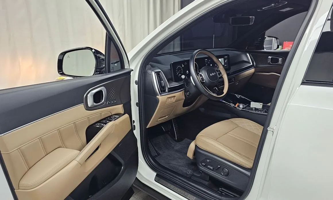 Kia Sorento — фото 8
