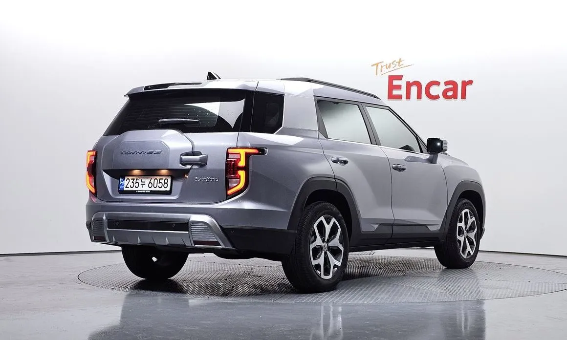 KG Mobility (Ssangyong) Torres — фото 4