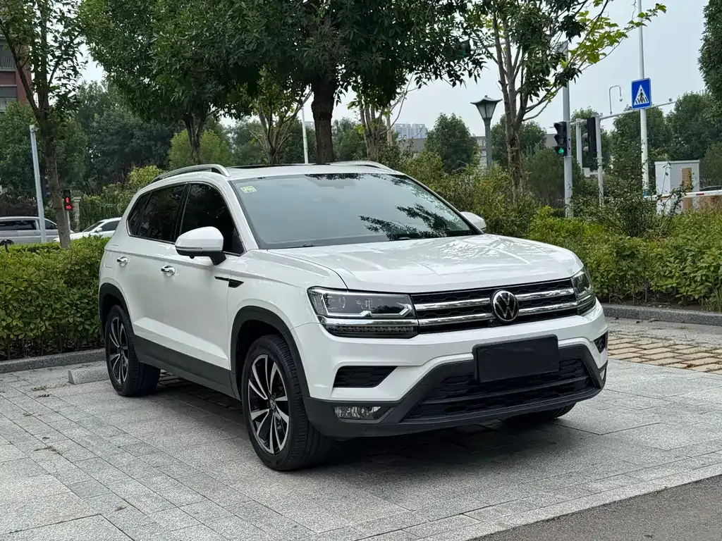 Volkswagen Tharu — фото 10