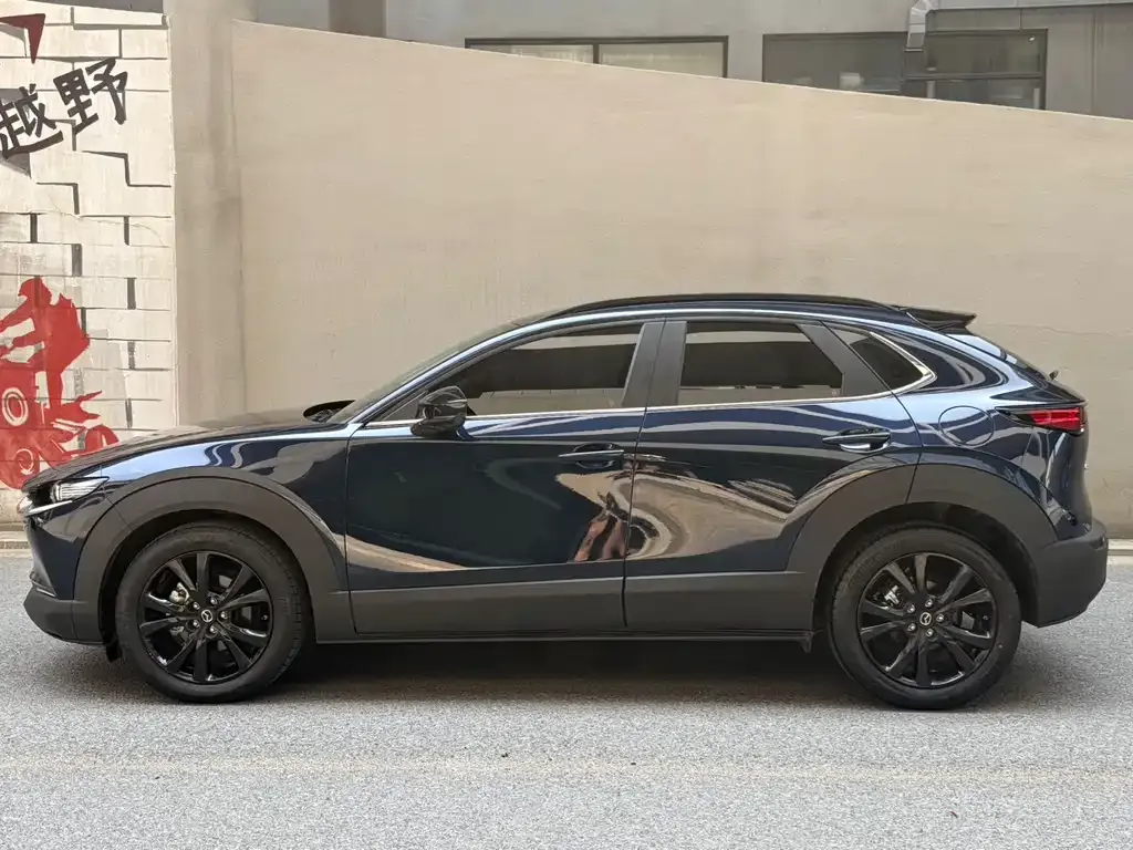 Mazda CX-30 — фото 2