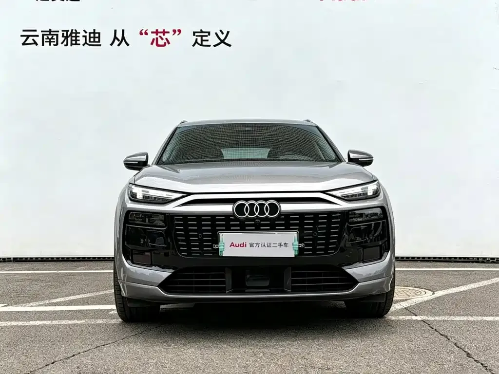 Audi Q6L e-tron — фото 7