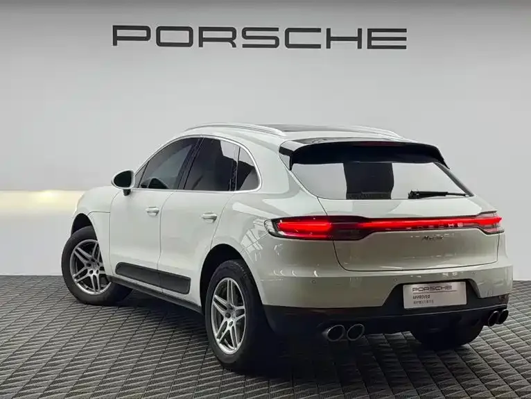 Porsche Macan — фото 3